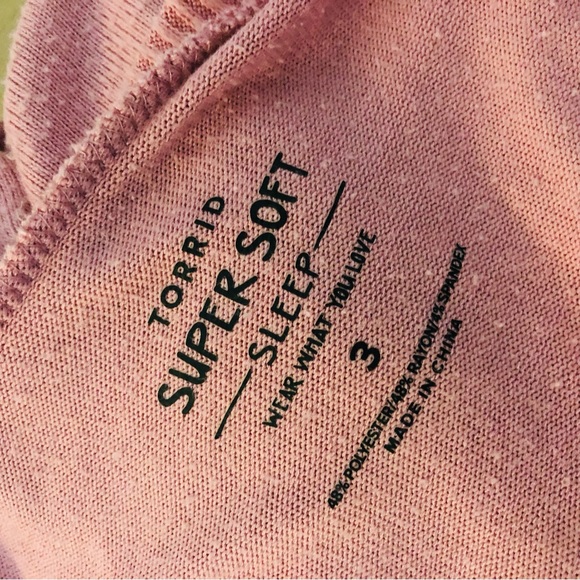 Torrid Sleep Shirt 3X Super Soft - Picture 4 of 6